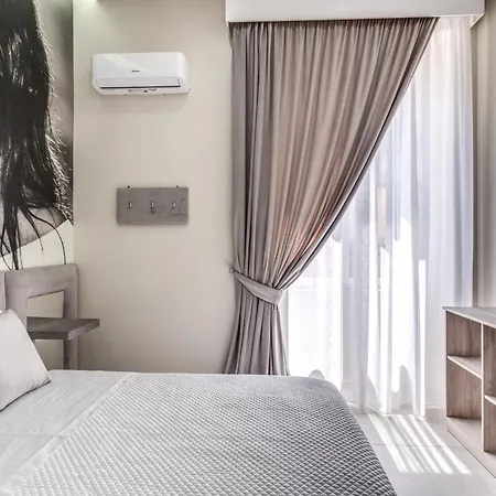 Guest house Av *